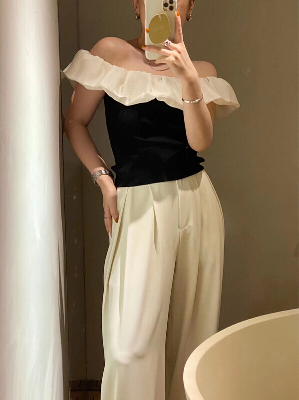 [cottoncandy] a thin shirt with bare shoulders 22fsz018\cqw