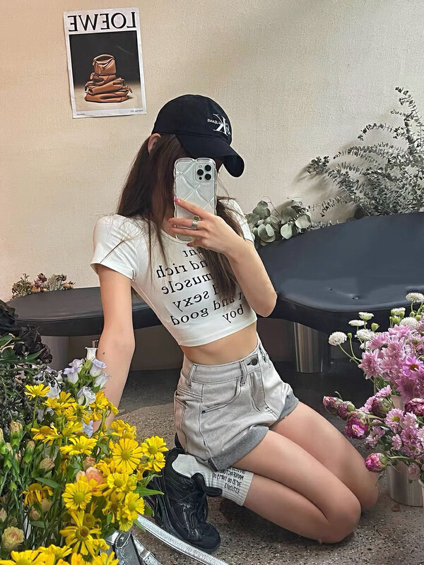 [x · h studio] cuffed high waist and thin versatile denim shorts 957\ozq