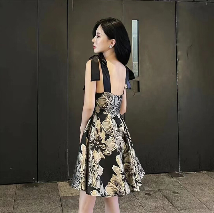 [Bingbing] lace up color blocking design sense of minority dress 8315\xyj