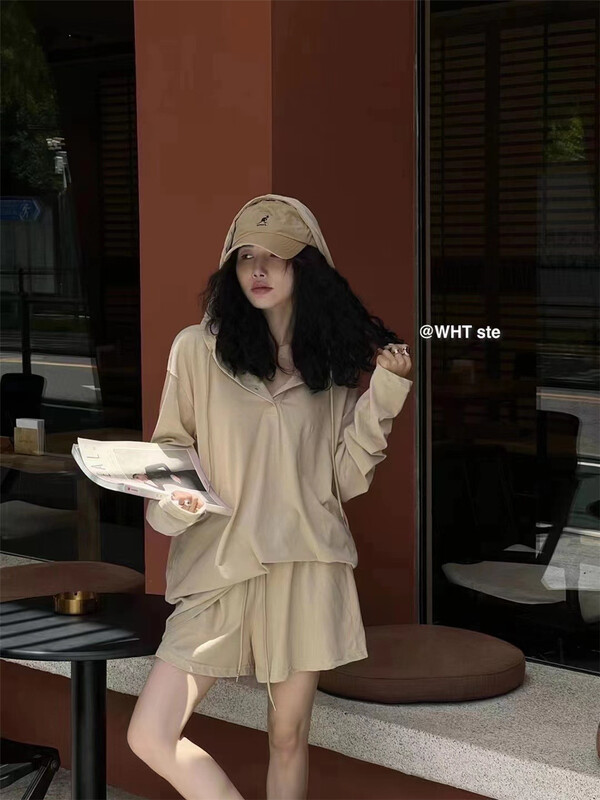 [wht] hooded Pullover sunscreen shirt + comfortable casual shorts two piece set 6025\wtt