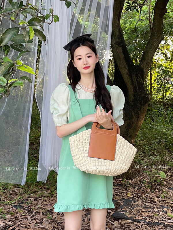 [am Gardenia] bubble sleeve sweet chiffon shirt + loose age reducing strap skirt set 3626\jj