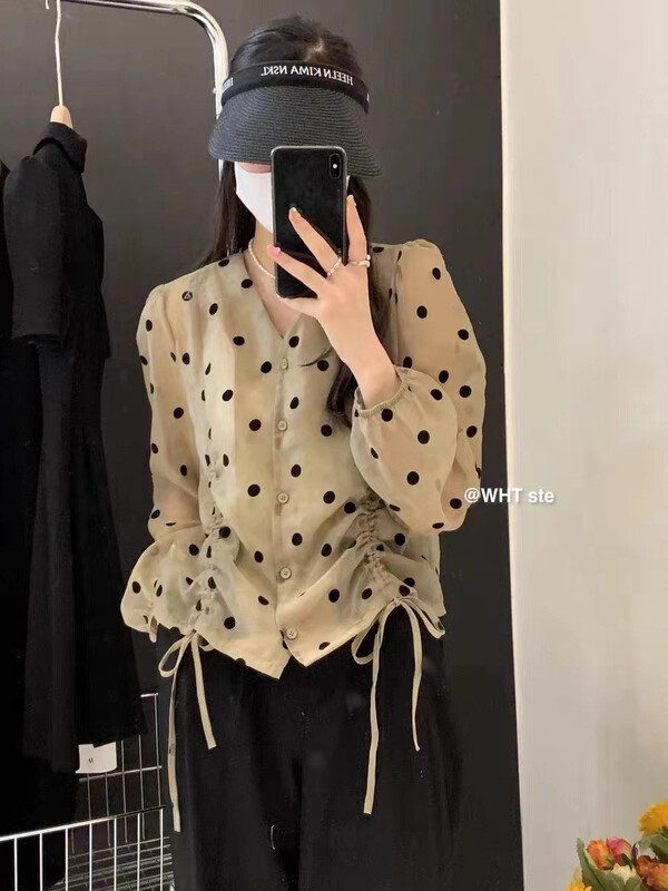 [wht] V-neck wave point drawstring shirt (without necklace) 6031\wtt