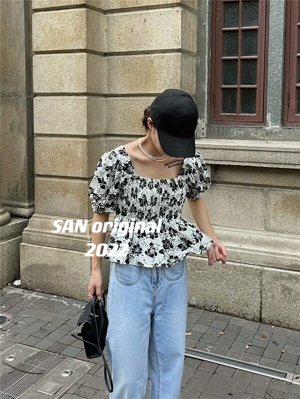 [San original] square collar floral style shirt (without necklace) 367\ozq