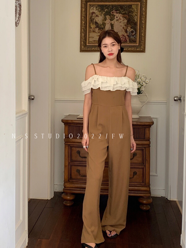 [N.S] Korean version contrast color ruffled one-piece neck suspender pants 6805\wpl