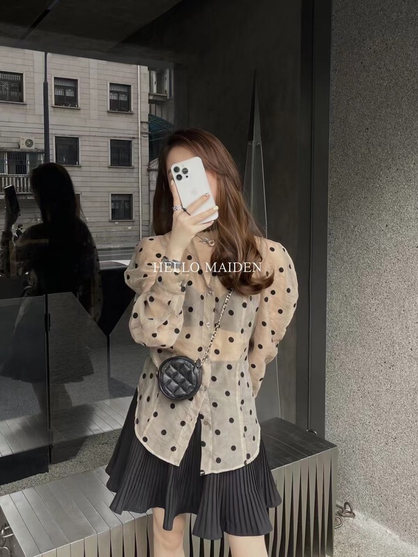 [wht] design style bubble sleeve thin style Polka Dot blouse 6036-1\wtt