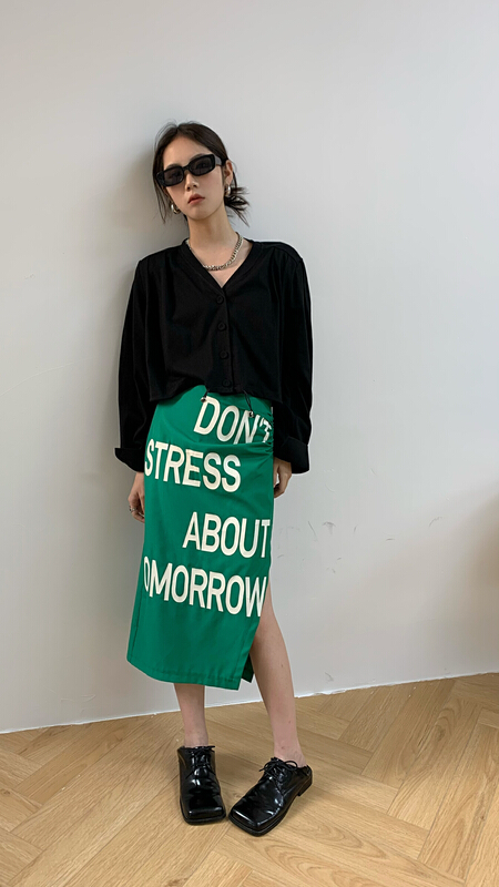 [onivinage Omni] casual simple fashionable slim lettered print skirt vh222d4820\zxl