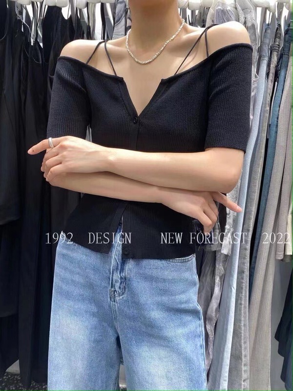 [1992] Korean solid color straight neck short knitted cardigan 3885\xyj