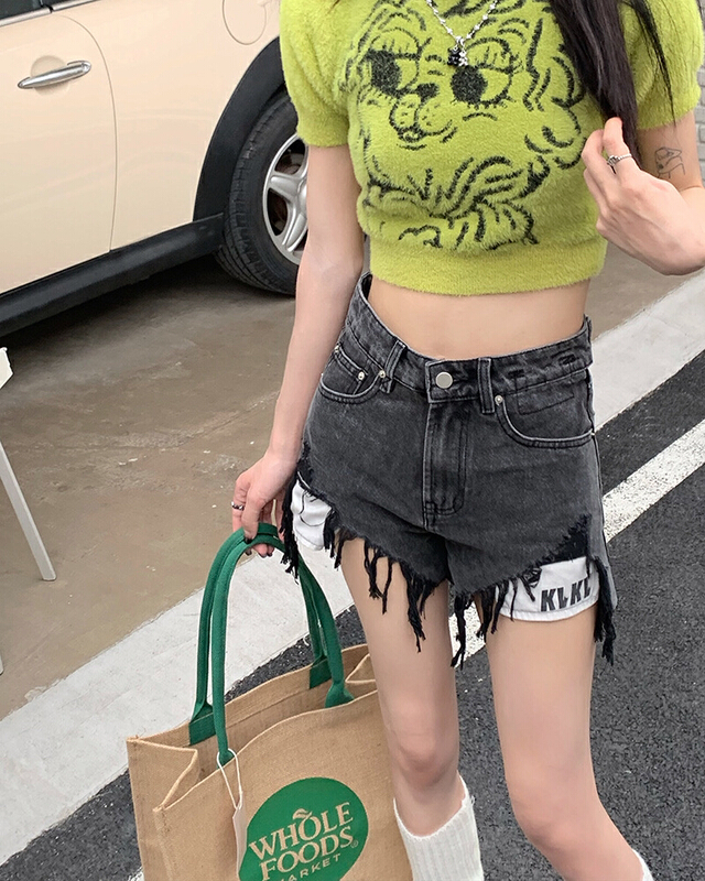 [ten. 10] Korean ins personalized hole print denim shorts 3955\wpl