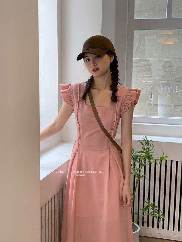 [neihe] French flying sleeve high waist hollow out dress 22300\jhy