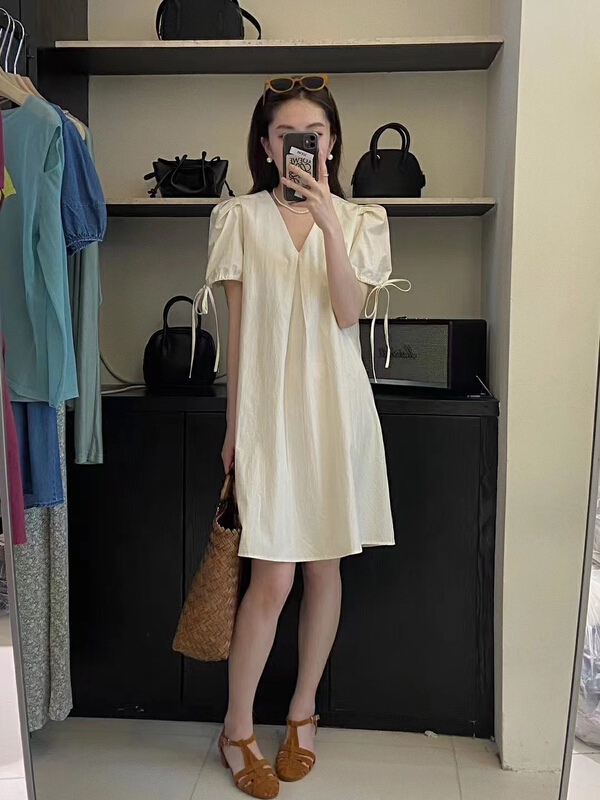 [Zoe Zoe] Korean version sleeve drawcord design V-neck loose dress c1171\zjy