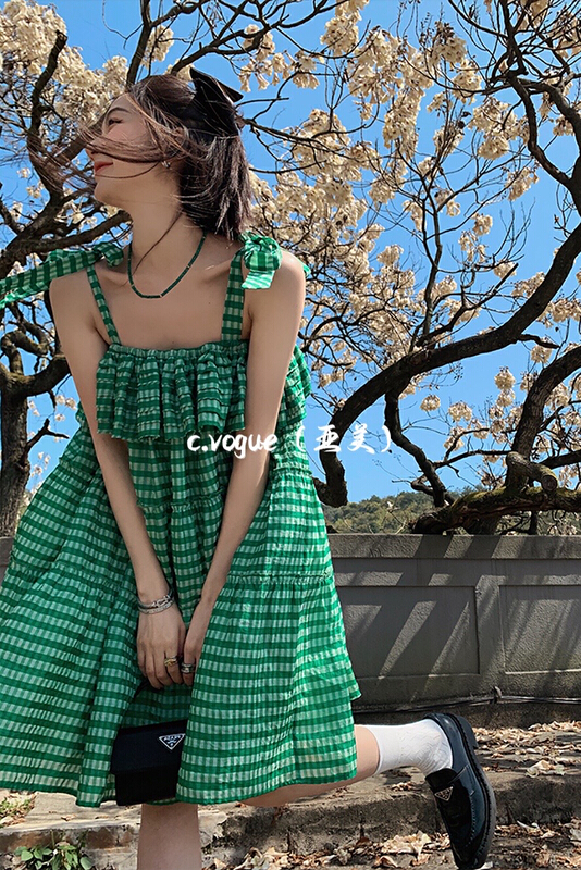 [Asian American clothing] French high-grade loose suspender dress (with waist rope) 3935\pcz