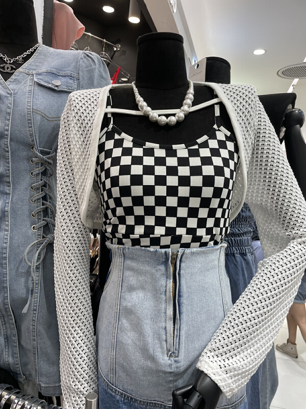 [model] fashion lattice sling + hollow long sleeve sunscreen shirt set 0020\jj