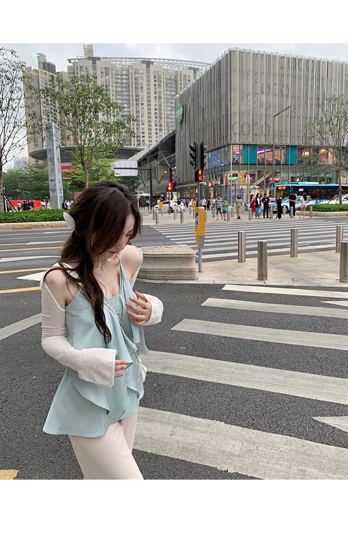 [x · h studio] Satin Camellia suspender vest (with bow) 06089\ozq