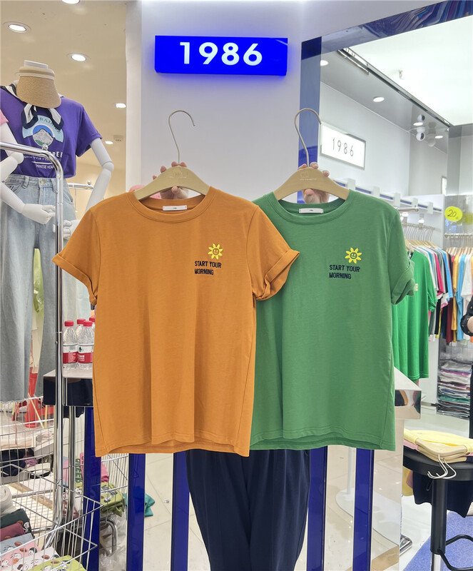 [1986] letters small chrysanthemum embroidery loose short sleeve T-shirt ys1-f3552\lsl