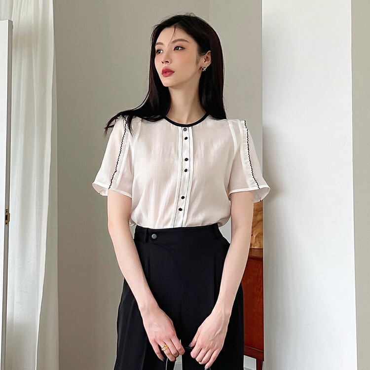 [Hanna inclusive] temperament round neck color contrast splicing thin shirt m10108\jhy