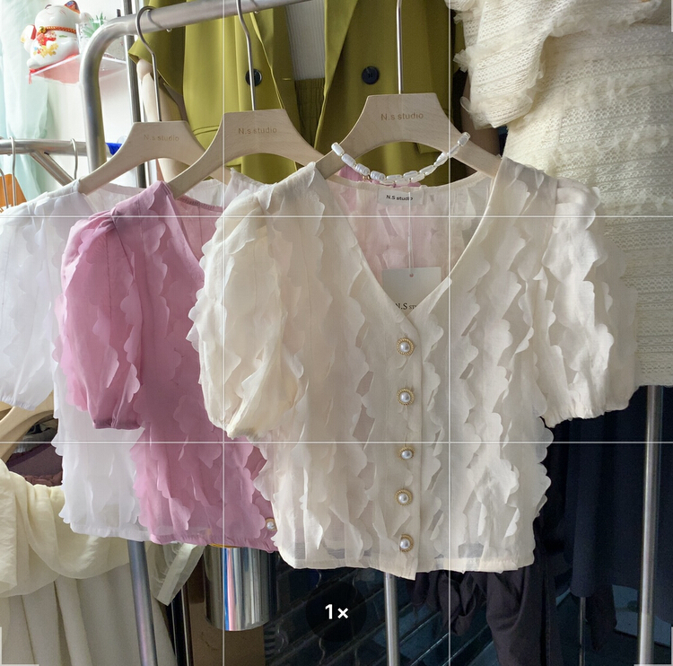[N.S] Korean foreign style three-dimensional petal V-neck button up shirt 1380\wpl