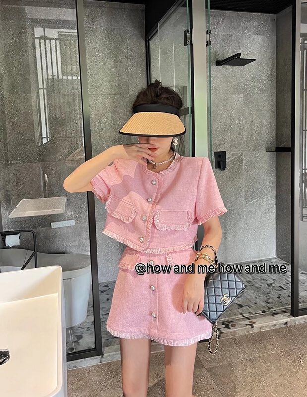 [how and me] round neck small fragrance retro short coat + slim skirt suit 7203\lsl