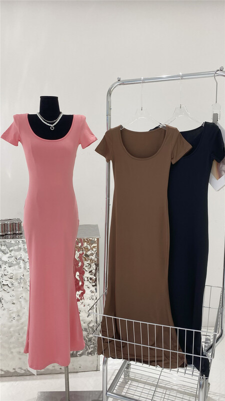[2/2chicw] U-neck clean color casual simple dress 8105\pcz