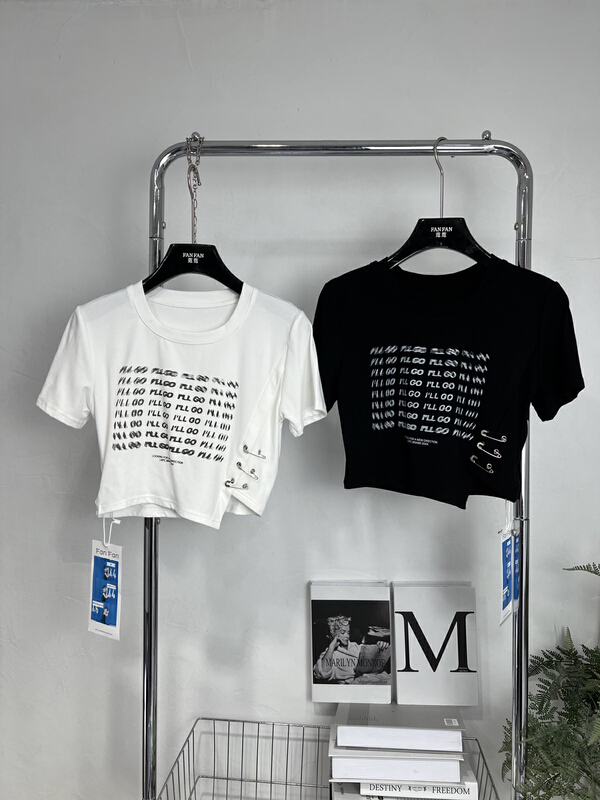 [Fanfan] Spice Girls' irregular design pin shirt (with pin) 8002-1\jj
