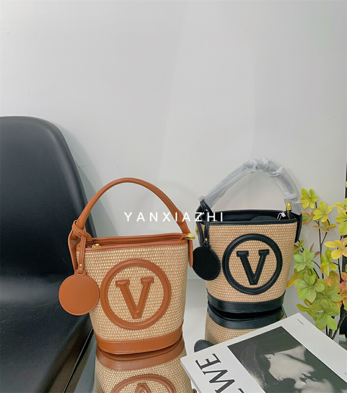 [words below] fashionable temperament letter Bucket Handbag (with lace up) y15-81006\cyq