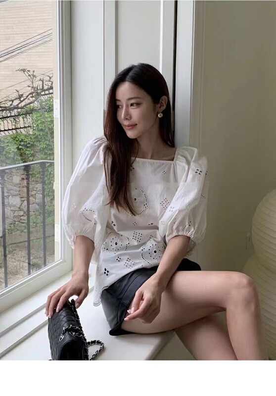 [31 fashion] Korean style square neck hollow out shirt 3716\hjy