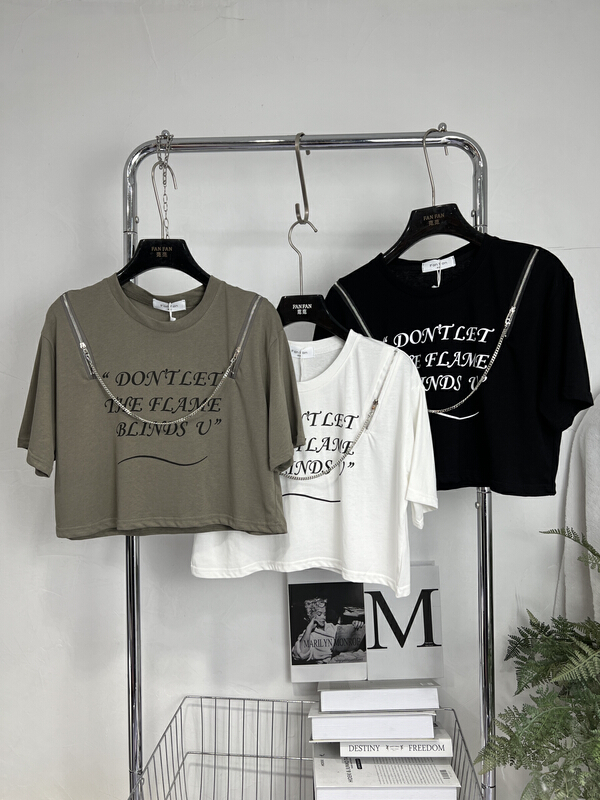 [fan fan] fashionable port style letter chain zipper short sleeve T-shirt (with detachable chain) 0037\jj