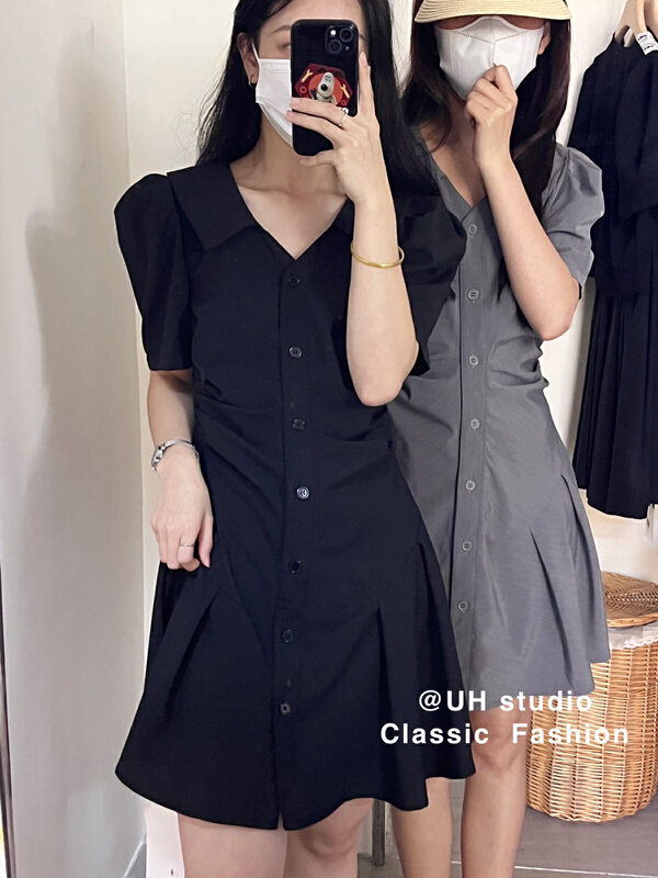 [uh] French retro versatile pleated bubble sleeve V-neck pure Spice Girl Dress 7856\hjy
