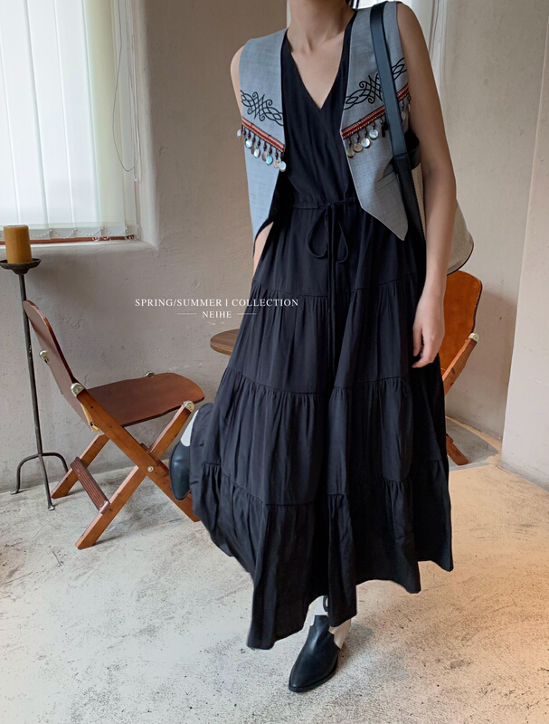 [neihe] long sleeveless V-neck loose casual dress 22291\jhy