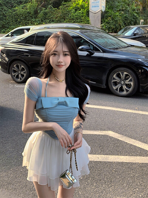 [Doudou family] heavy industry fishbone suspender neck net bow tie blouse + sweet skirt suit 88409\jj