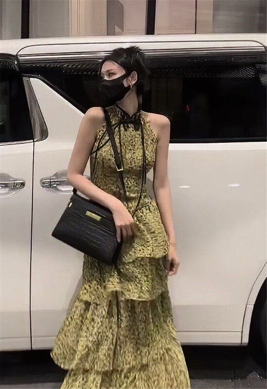 [Tan] floral mini shirt + slim and versatile skirt set a2468\zxl