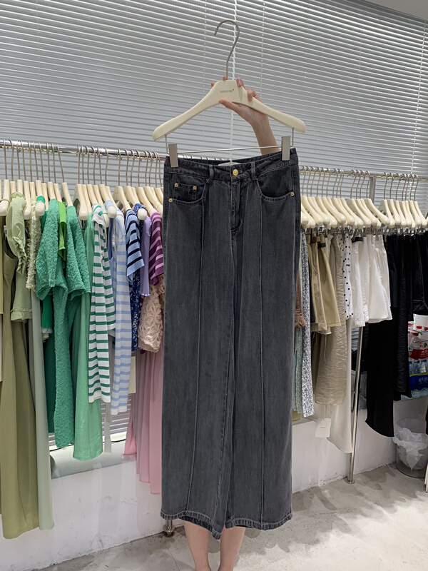 [gogoing] Korean style versatile straight jeans 9602\y