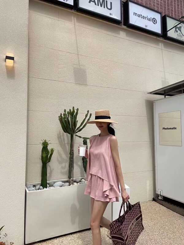 [31 fashion] Korean unique long sleeve T-shirt + simple loose casual pants set 10186\hjy