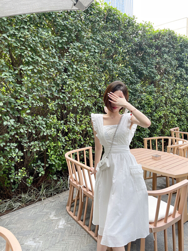 [x · h studio] Camellia love letter first love Xiaobai gentle little fly sleeve dress ys1-610\ozq