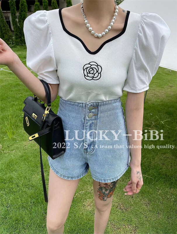 [lucky.bibi] lady flower embroidery bubble sleeve blouse 1065\jj