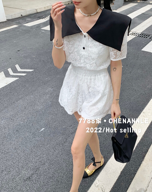 [chennnle] small fragrance lace contrast collar shirt + casual Shorts Set 9800\pcz