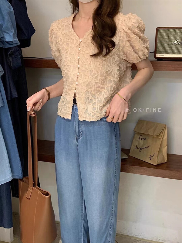 [OK fine] fresh and simple bubble sleeve V-neck shirt 8023\zjy