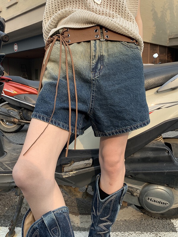 [clothes and jeans] personalized color contrast splicing shows thin denim shorts 3931\hjy