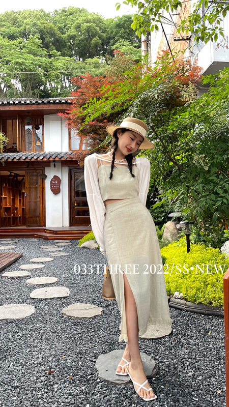 [033three] sexy personalized suspender + Split minority design skirt suit 8129\ozq