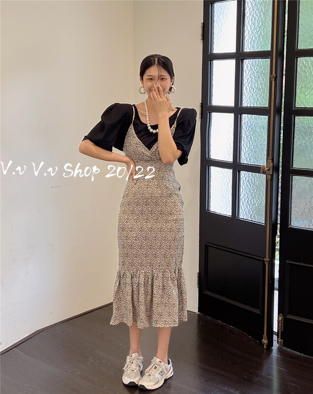 [v.v] Korean V-neck suspender Printed Dress (excluding interior) 7512\zxx