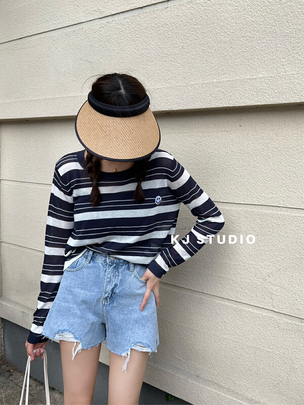 [kJ] Korean design small split hole denim shorts 2917\zxl