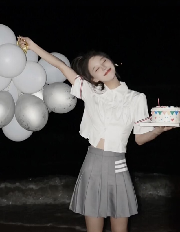 [Bingbing] striped pleated skirt + simple slim fitting shirt set ys2-8330\xyj