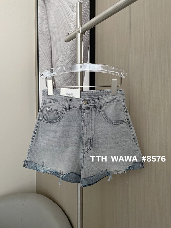 In early summer! [Wawa] design cuffed skinny denim shorts 8576-1\ozq