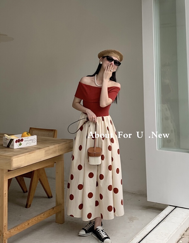 [about for u] French polka dot dress with off shoulder and waist stitching 66255\zxx