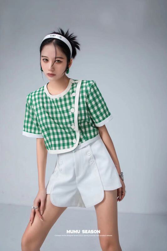 [Mumu sea] check round neck diagonal button blouse 2531\zxl