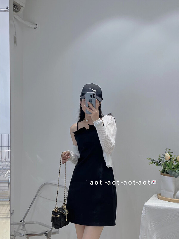 [AOT] simple and versatile shawl + sexy suspender skirt set 5600\xyy
