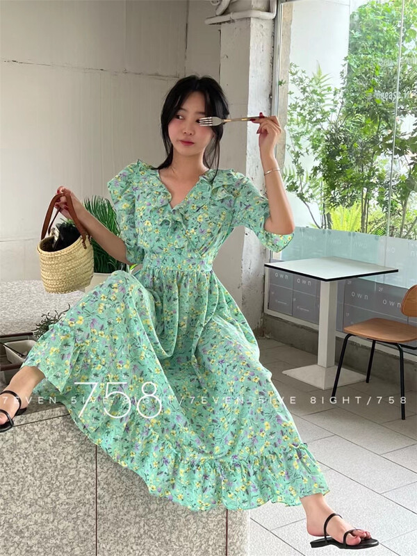 [7even5ive8eight] V-neck floral dress 1996\hjy