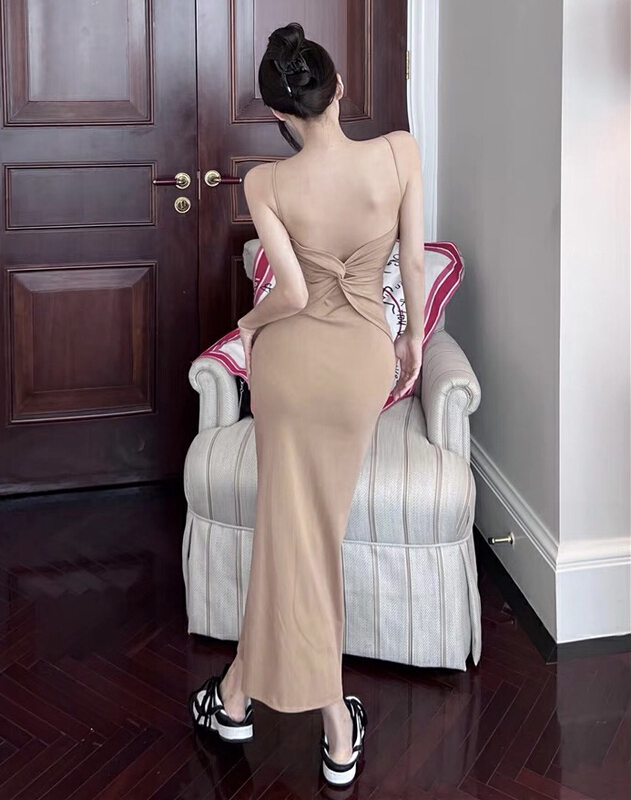 [xinyuanjieyi Xinyuan dressing] sexy hot girl backless slit suspender dress 590\pcz