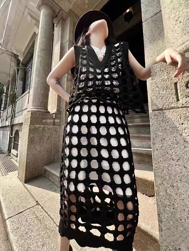 [Tan] fake two piece design Short Sleeve T-Shirt + hollow fashion skirt set a2454\zxl