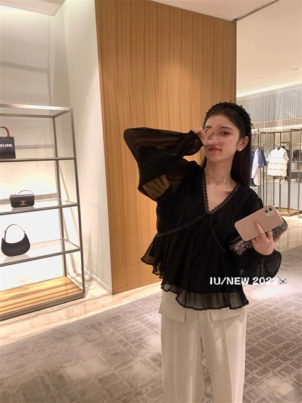 [IU] fresh and simple lace up Lantern Sleeve loose shirt 6936\wpl