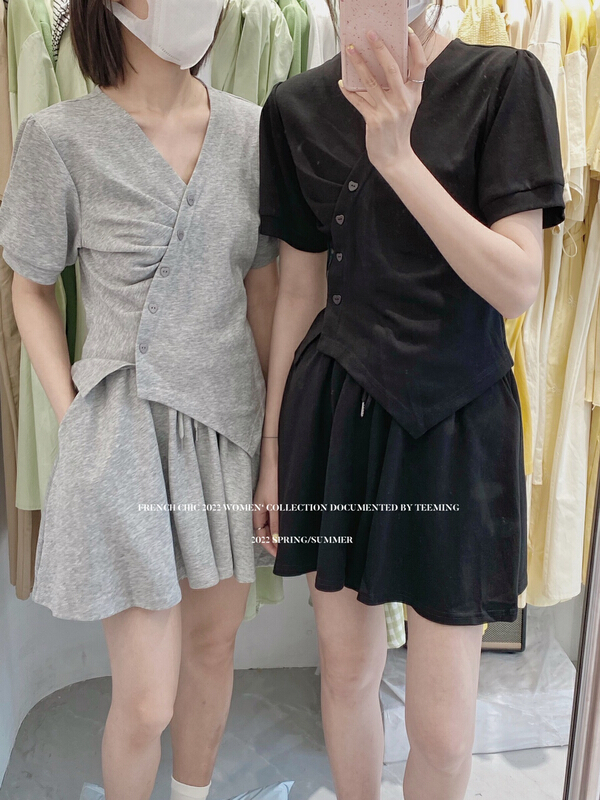 [teem ing] design pleated short shirt + casual shorts two piece suit 22t331\hjy